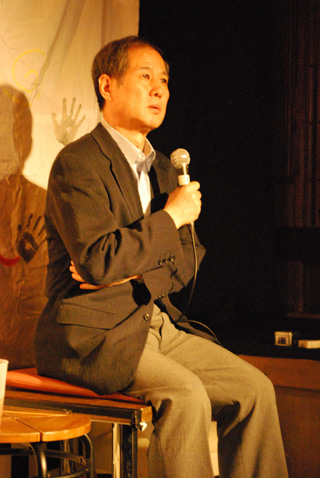 トークイベントで。