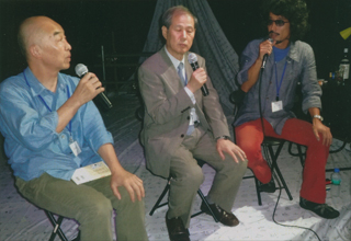 「再生」で芝居の前のトーク。椎野さん、鈴木、高木さん